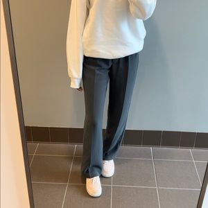 Aritzia effortless pants in echo grey